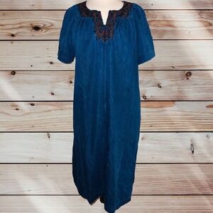 K1 Go Softly Patio Large Denim House Dress Front Zip Pockets Floral embroider